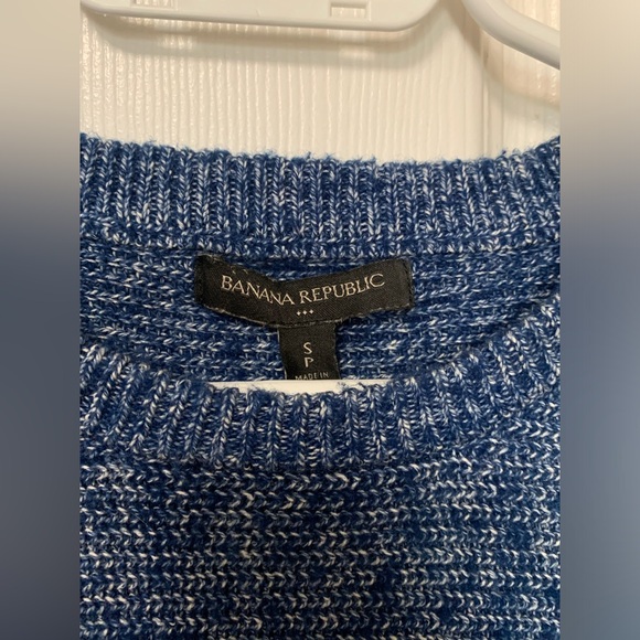 Banana Republic ribbed sweater - Picture 2 of 3